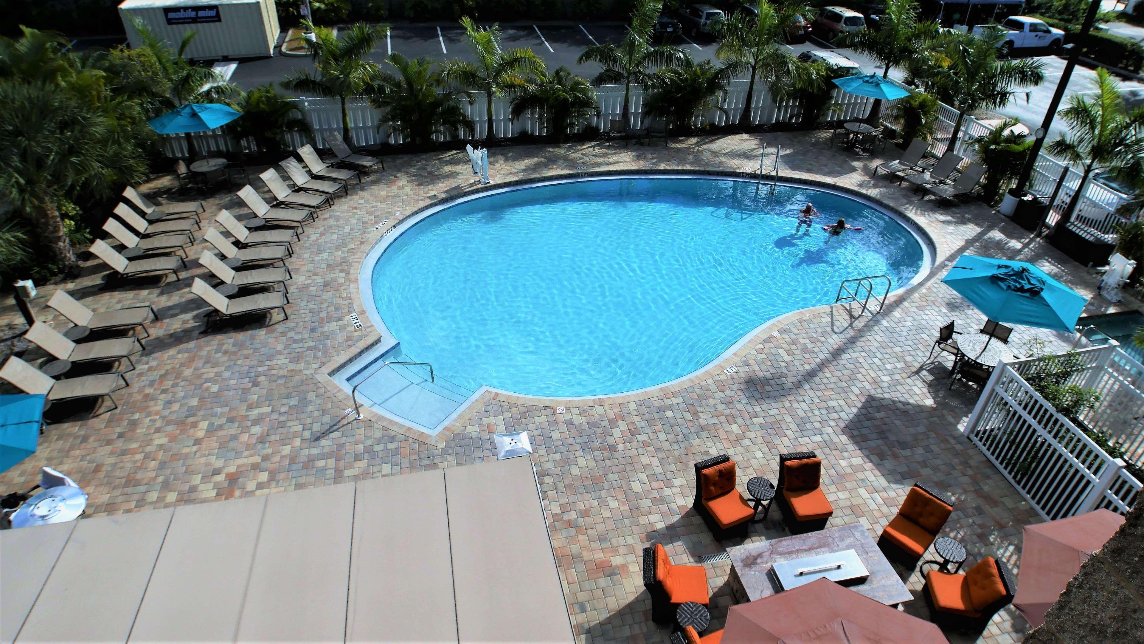Spark By Hilton Sarasota Siesta Key Gateway Exterior foto