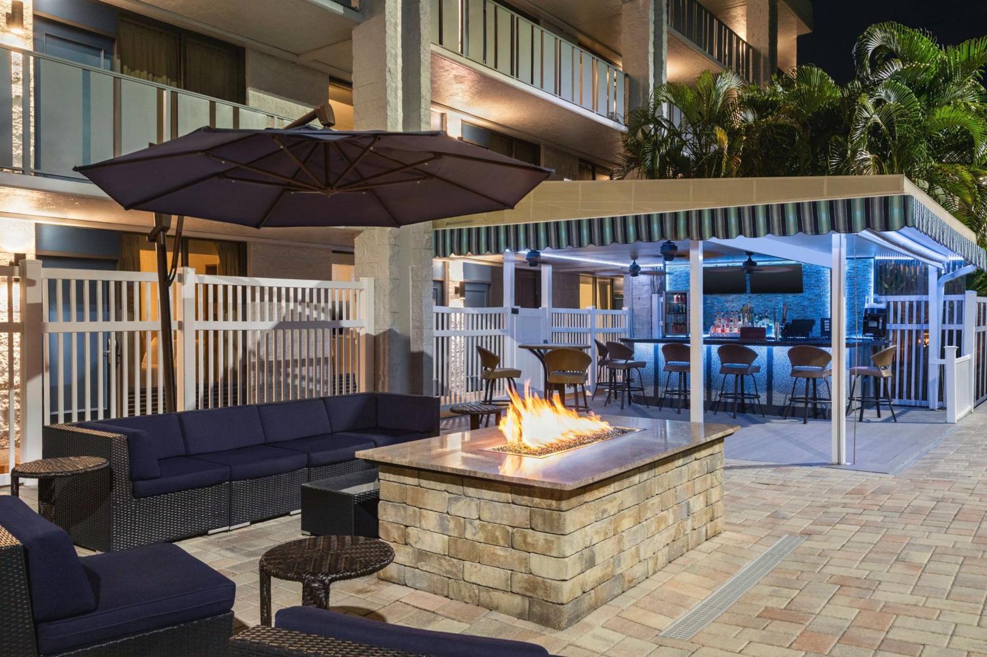 Spark By Hilton Sarasota Siesta Key Gateway Exterior foto